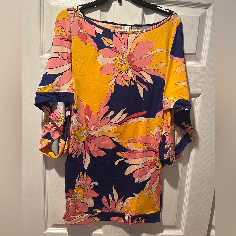 NWT - Trina Turk - swim cover-up, size M